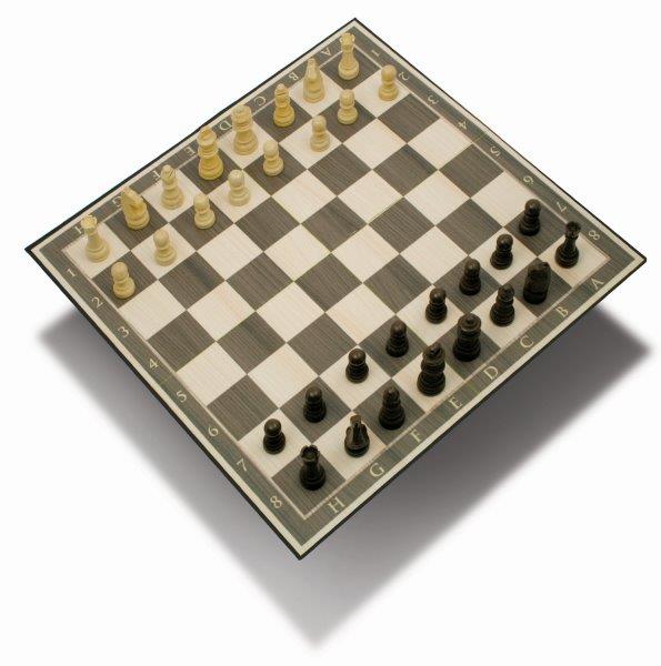 משחק שחמט עץ