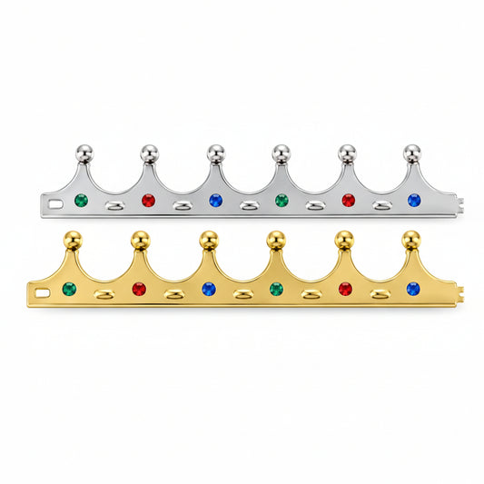 Plastic crown in silver gold card mix