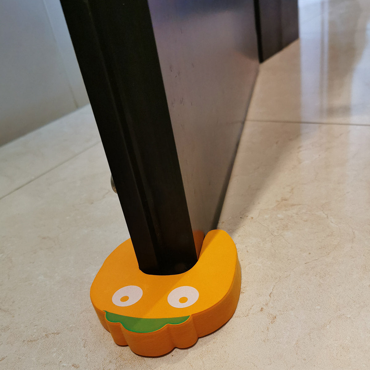 מעצור בטיחות לדלת טוויגי תות שדה