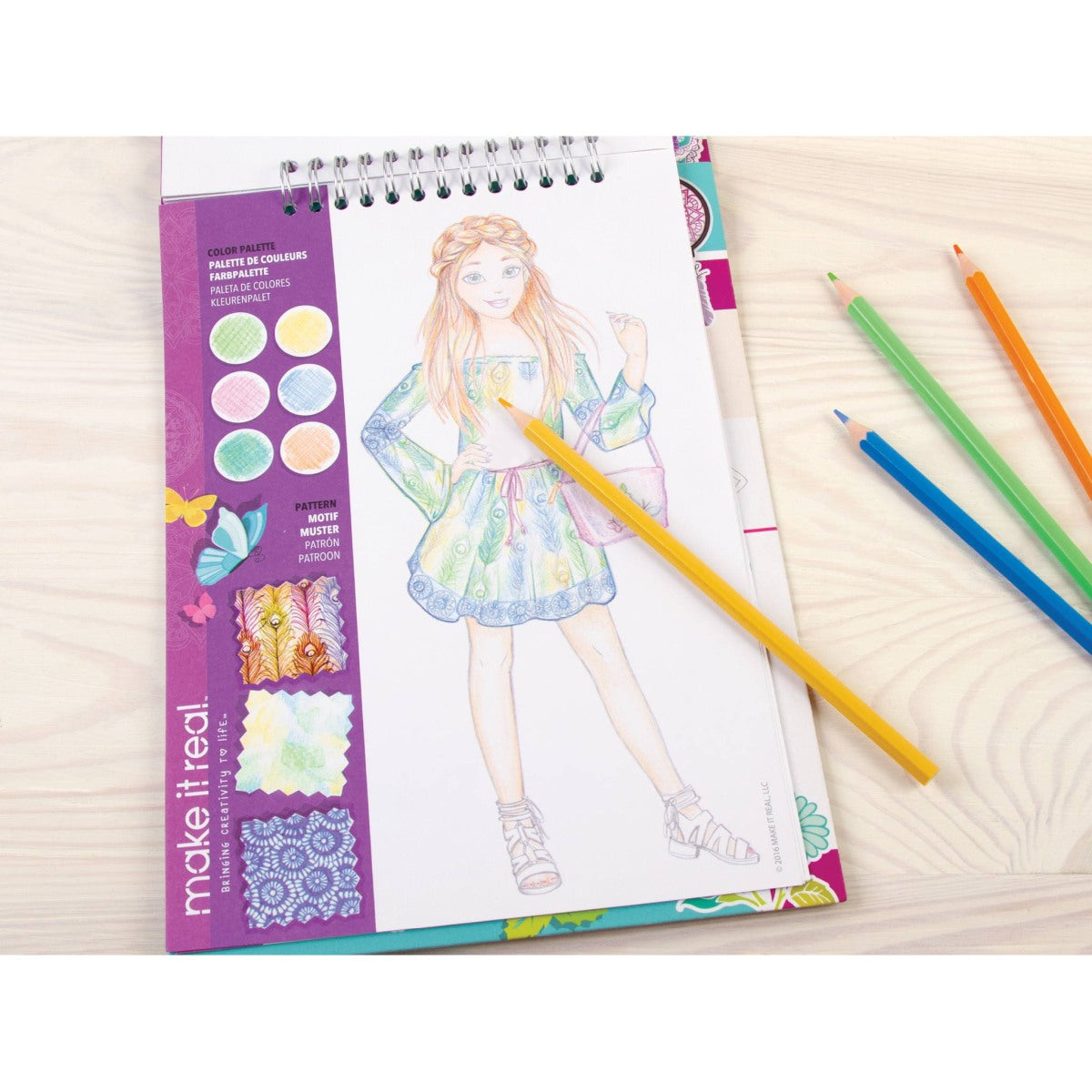 מעצבת אופנה 90 מדבקות ושבלונות