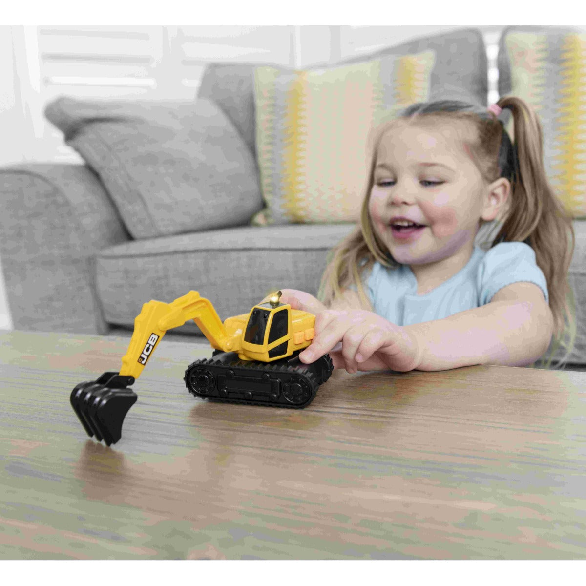 משאית JCB מחפר עם אורות וצלילים