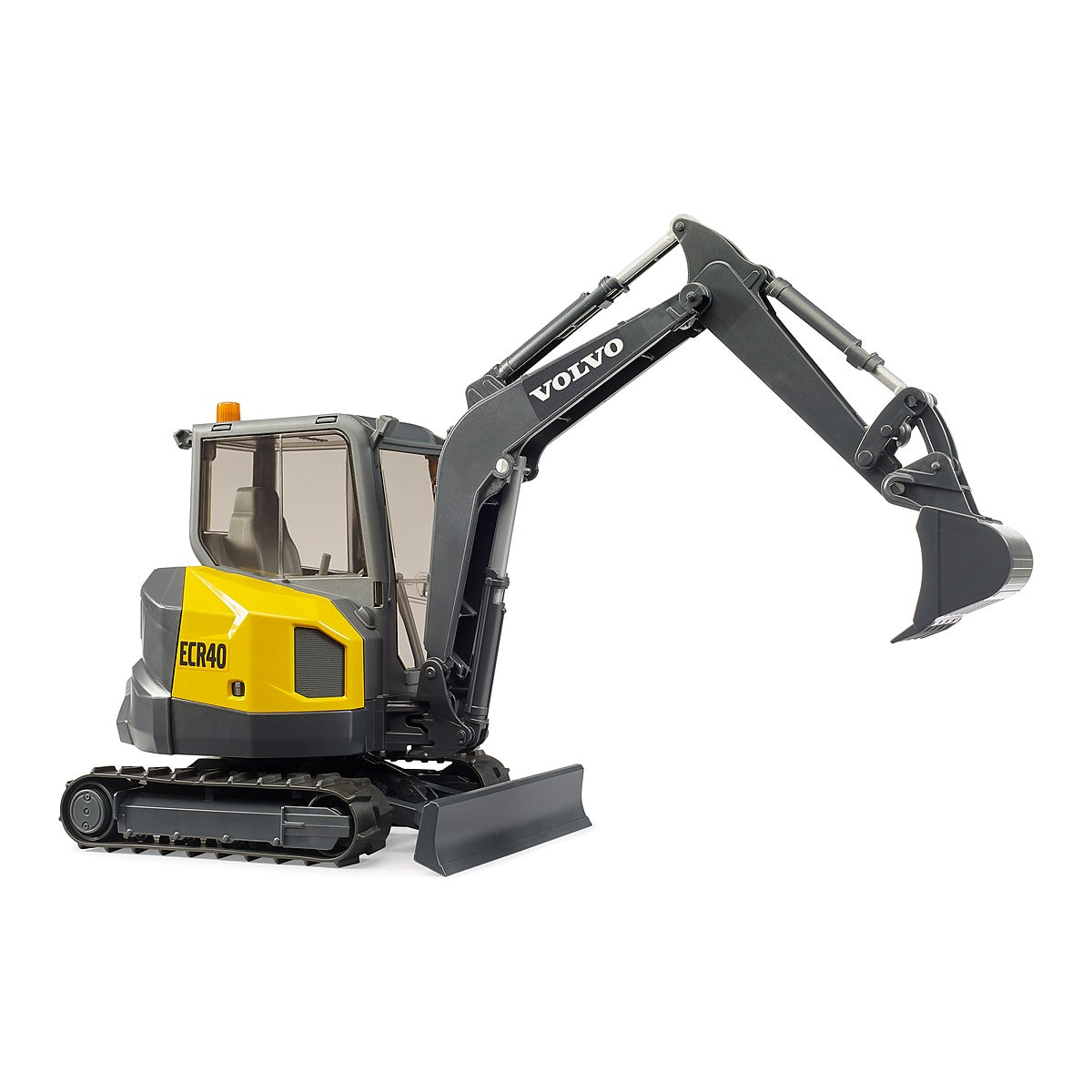 מחפר קומפקטי וולו Volvo ECR40