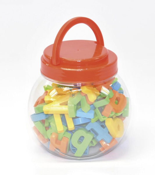 דלי אותיות באנגלית ומספרים מגנט - 100 יח'