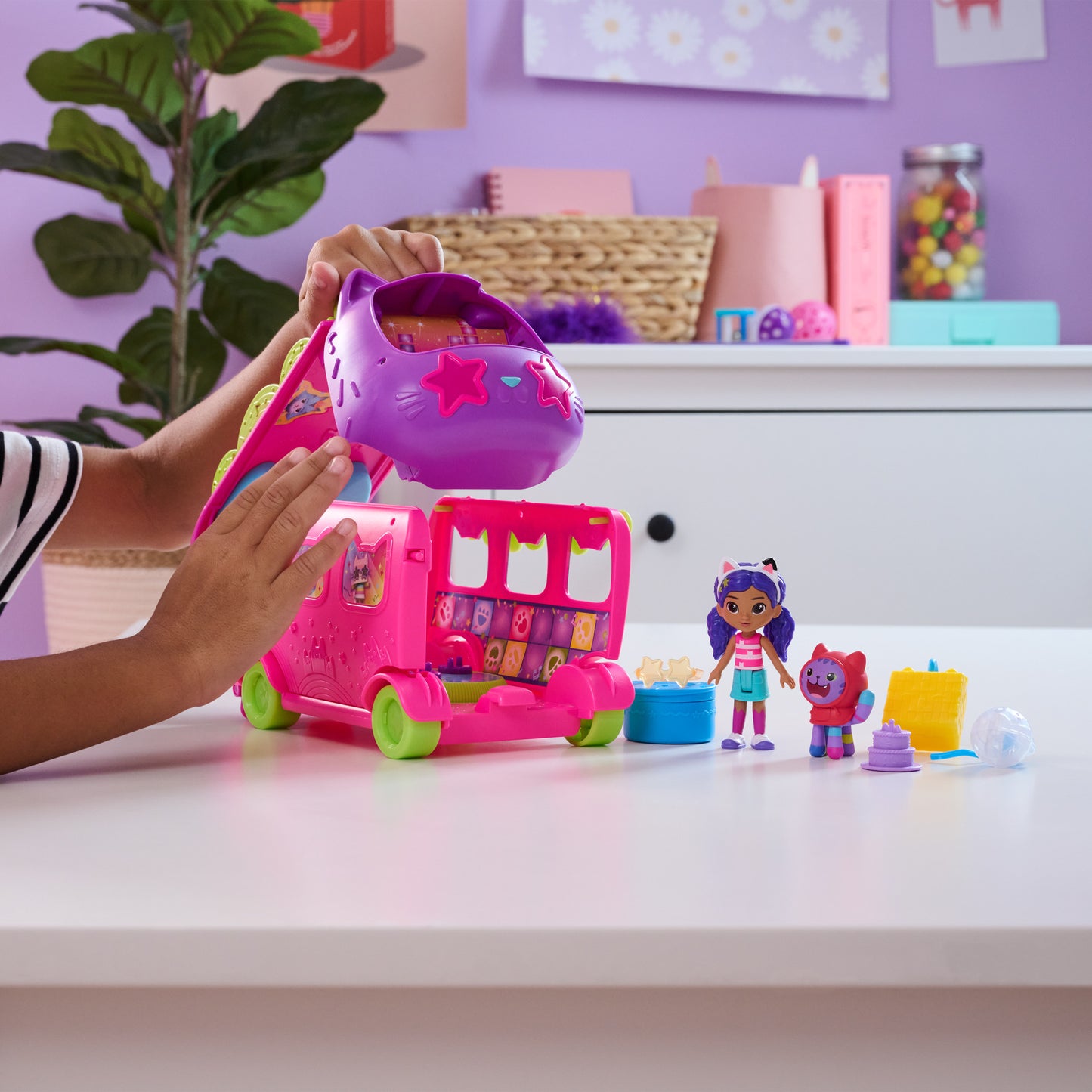 Gabby's Dollhouse - Party Bus